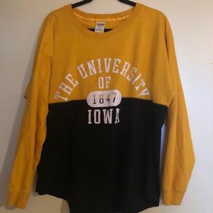 University of Iowa Victoria’s Secret PINK Top - L